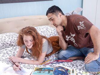 Хорошо, что ты не скромная девочка!