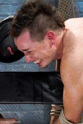 Эй раб, теперь ты понял, что тебе пиздец!