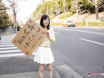 Я только на людях скромная