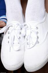 Мой пиздой можно любоваться. А вот трогать не рекомендуется