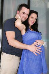 Шалава беременная