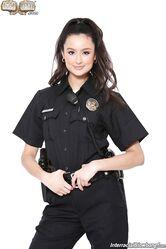 Выебать полицейскую. Наверное мечта всех мужиков