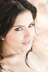 Не бывает красоты без пошлости