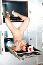 Хочешь мне укольчике поставить?