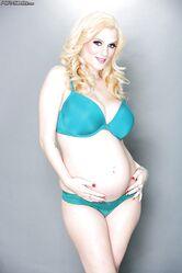 Моя беременная прелесть!