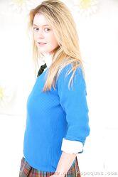 А соски не покажу!