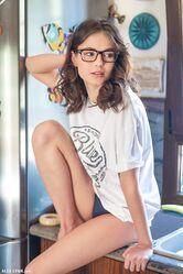 Я сейчас разденусь до гола. Только для тебя!