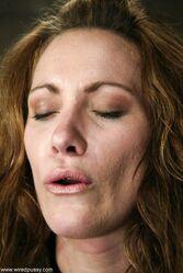 А как вы к БДСМ относитесь?