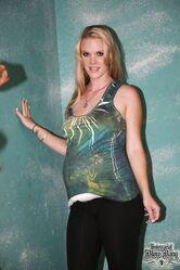 А вы что думали, беременным трахаться не хочется?