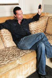 Дай за сиську подержаться!