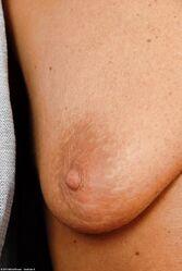 Никто милфу за 50 не хочет?