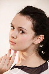 В девушке должно быть все прекрасно. Пизда в первую очередь!