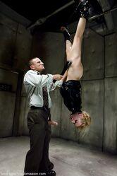 Зато теперь ты знаешь, что такое садо-мазо