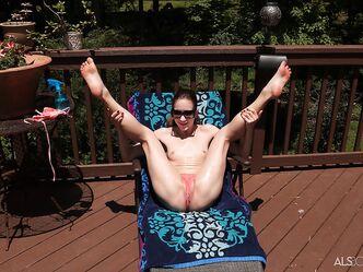 Хочешь меня без ничего увидеть?