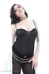 Ой какой твердый. А давай еще глубже!