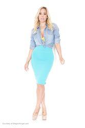 А слабо в глаза мне посмотреть?