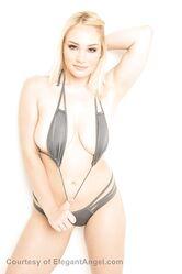 А хочешь, я к тебе во сне приду? Без трусиков?