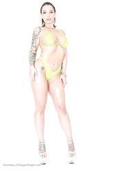 Присвойте мне звание самой великой анальщицы. Ну пожалуйста!