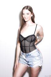 Все щели в полной боевой готовности