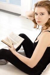 А нахуй мне письку брить, я итак красивая!