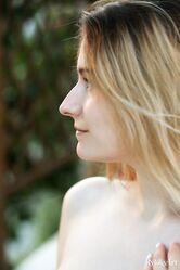 Меня надо боготворить, а не трахать!