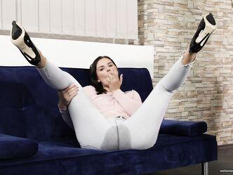 Ой, кажется я трусики намочила!