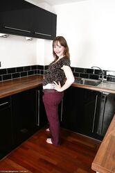 Пиздец у тебя там все заросло