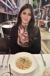 Моя дырочка - мой источник пропитания