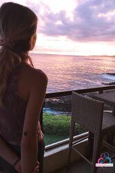 Она моя королева а не шлюха!